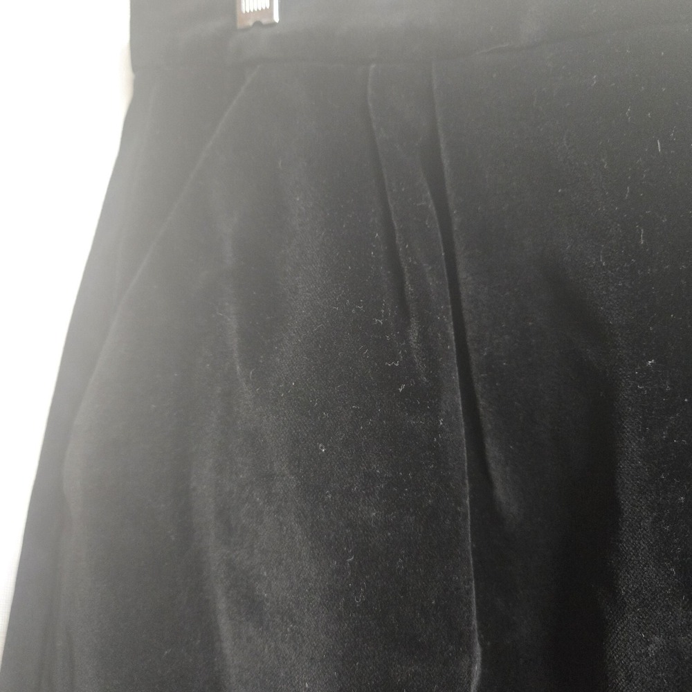 Vtg David Brooks Ltd Black Velvet Skirt with Pockets Size 14 Whimsey - Picture 3 of 8